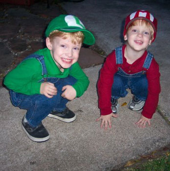 mario and luigi pictures. Kids in Mario and Luigi